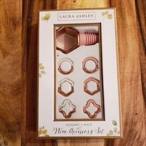 Laura Ashley Elegant 7-Piece Wine Accessory Set